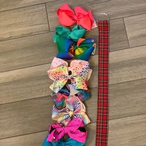 10 JoJo Siwa bows with bow hanger justice, sequin